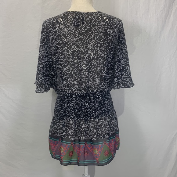 Bisou Bisou Sheer Black Floral Print V-Neck Peplum Top Size Large - Picture 7 of 13